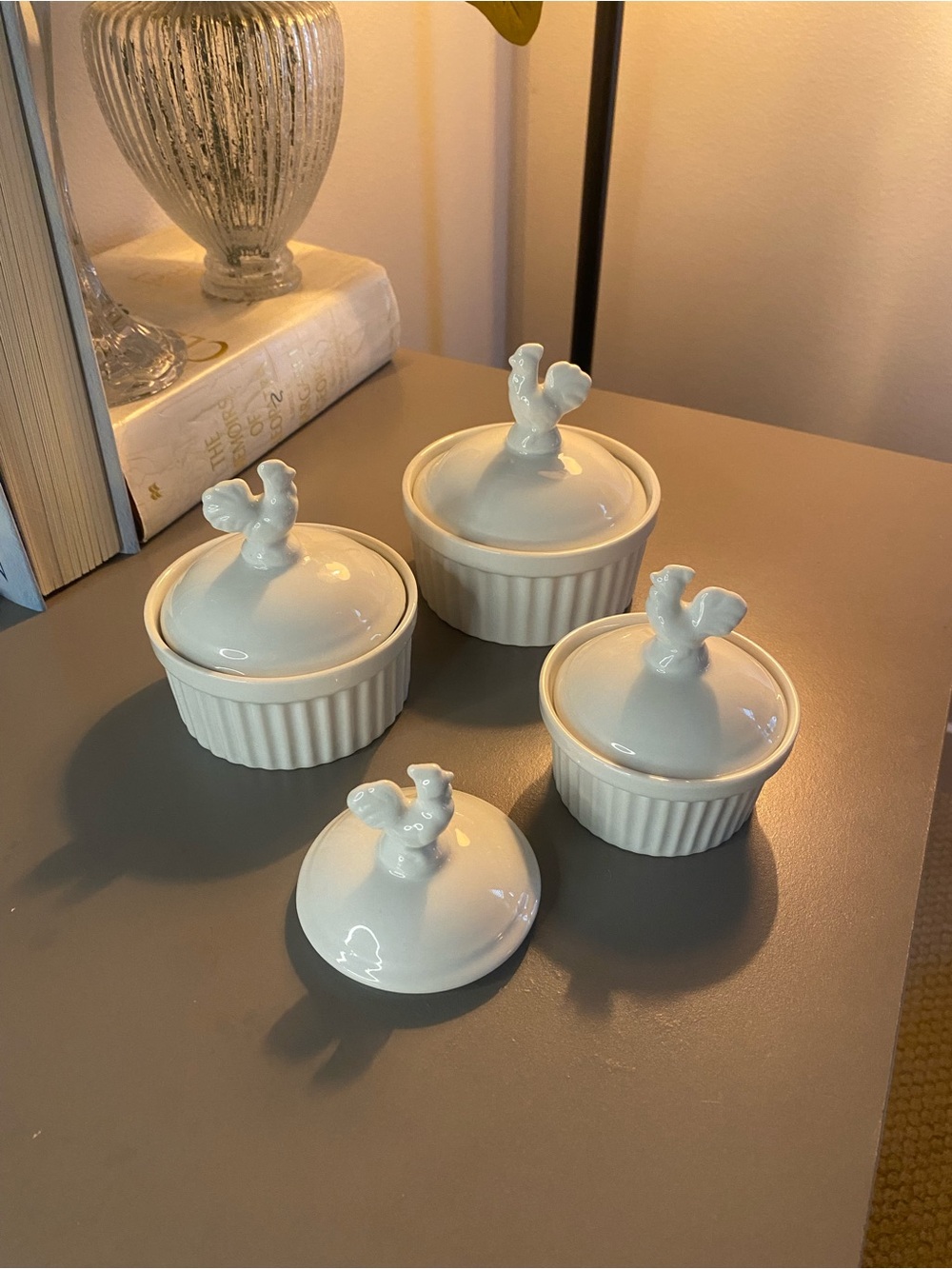 Ivory Ceramic Ramekin Set w/rooster 🐓Top Lids - Set of 4 (smallest base broke)
